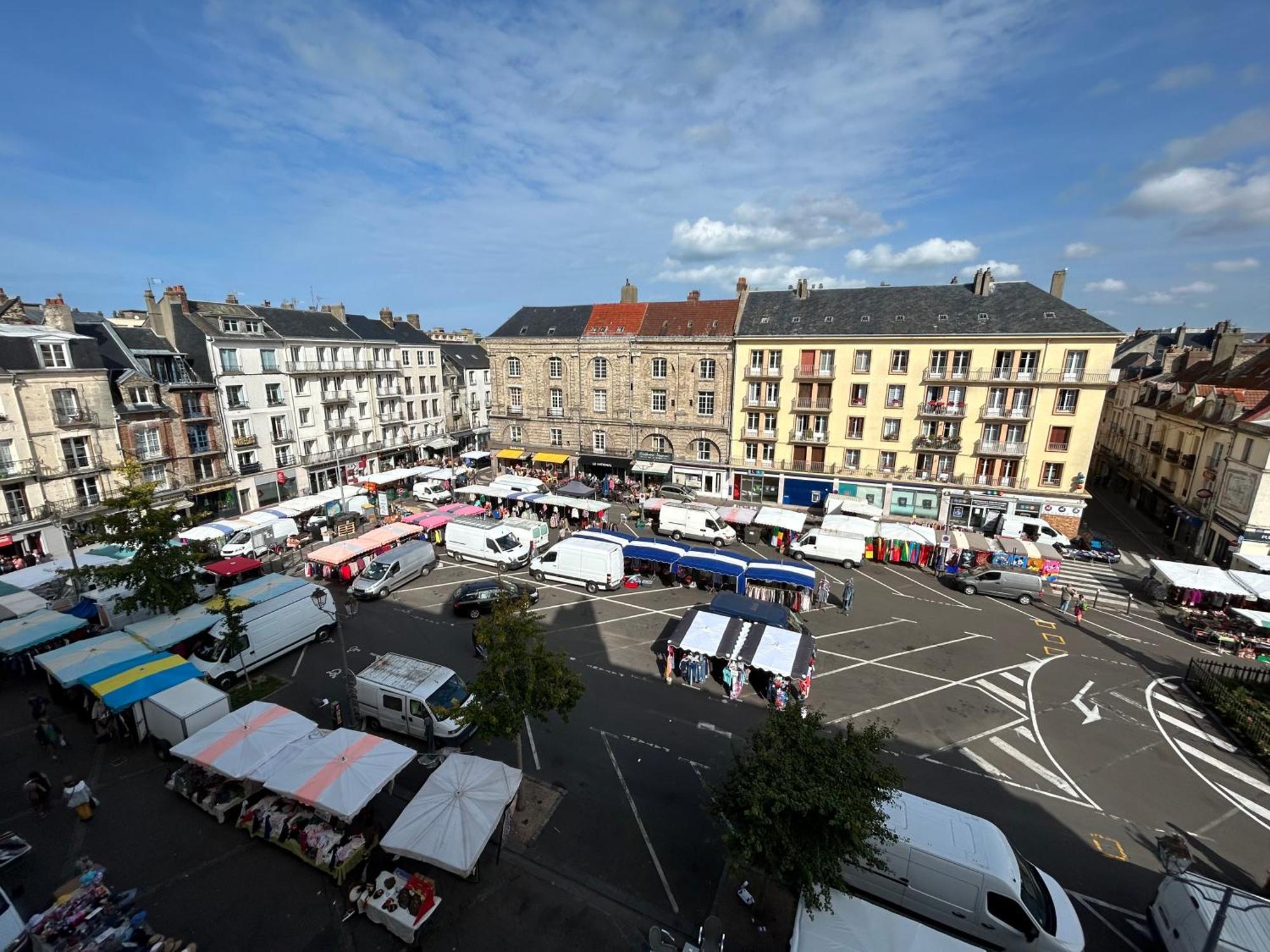Plage Port Tout A Pied Dieppe Luaran gambar